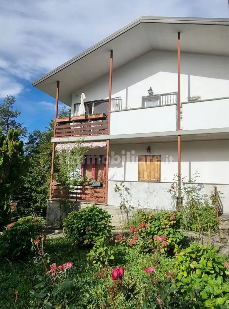 Appartamento in vendita a San Benedetto Val di Sambro