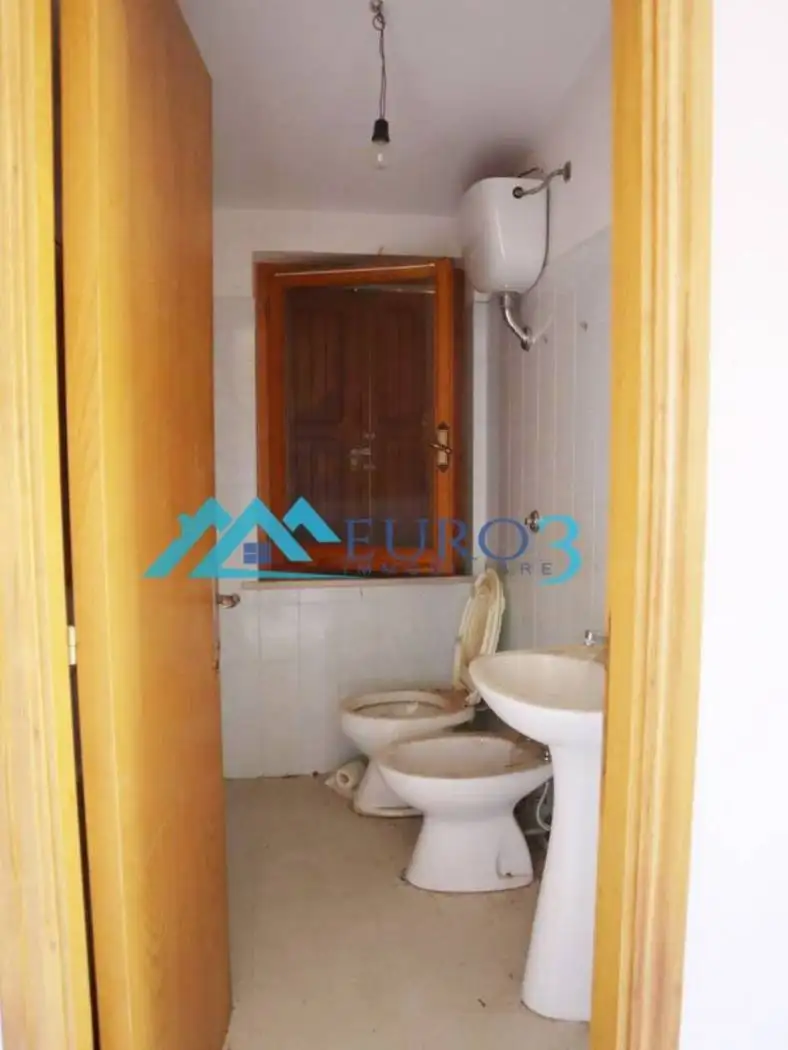 Villa in vendita a Comunanza