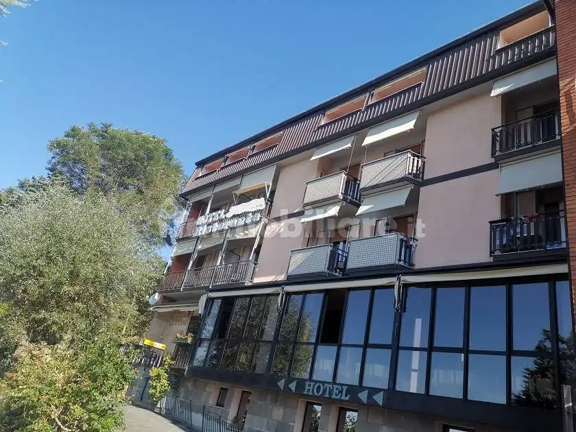 Palazzo - Edificio in vendita a Loiano