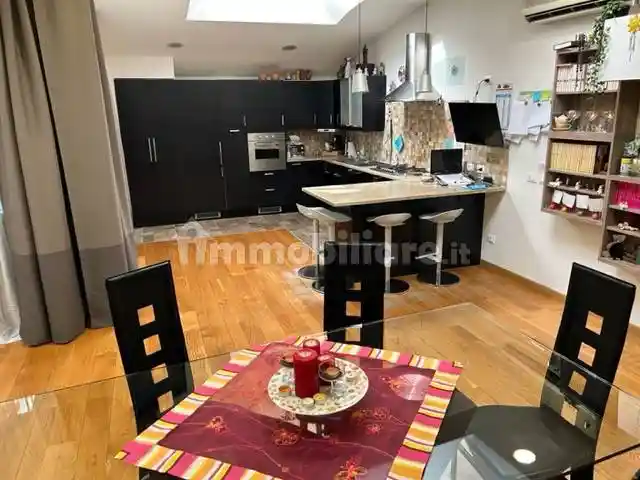 Loft in vendita a Falconara Marittima