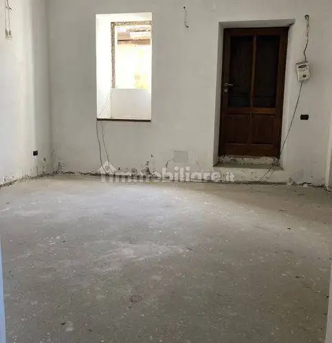 Appartamento in vendita a Clivio