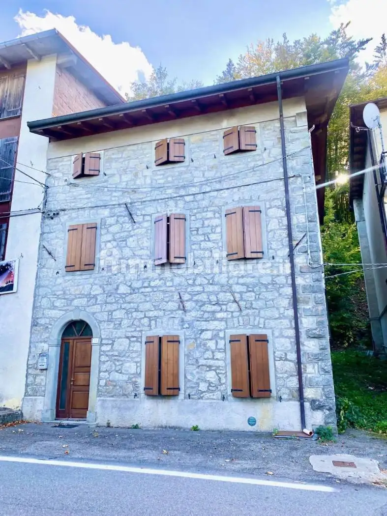 Villa in vendita a Frassinoro
