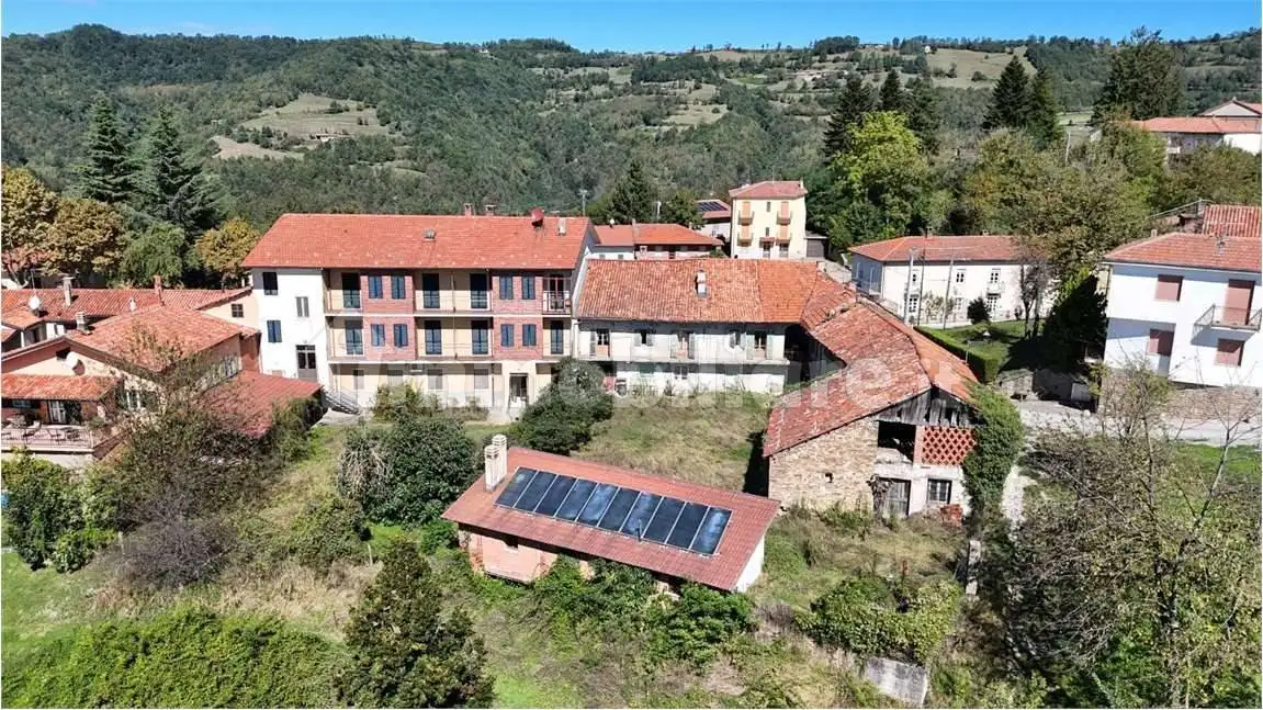 Rustico - Casale in vendita a Paroldo