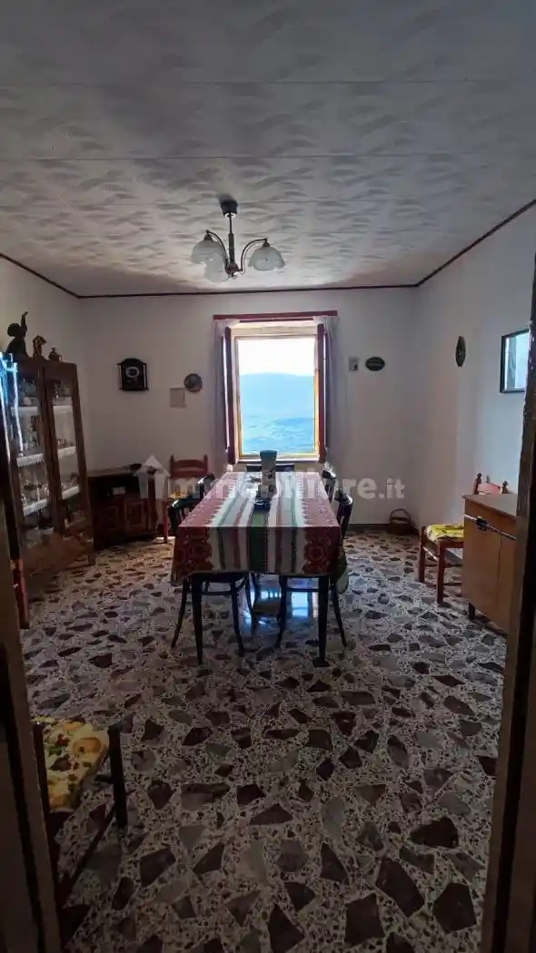 Quadrilocale piazza Santa Sofia, Centro, Castelcivita - foto 5