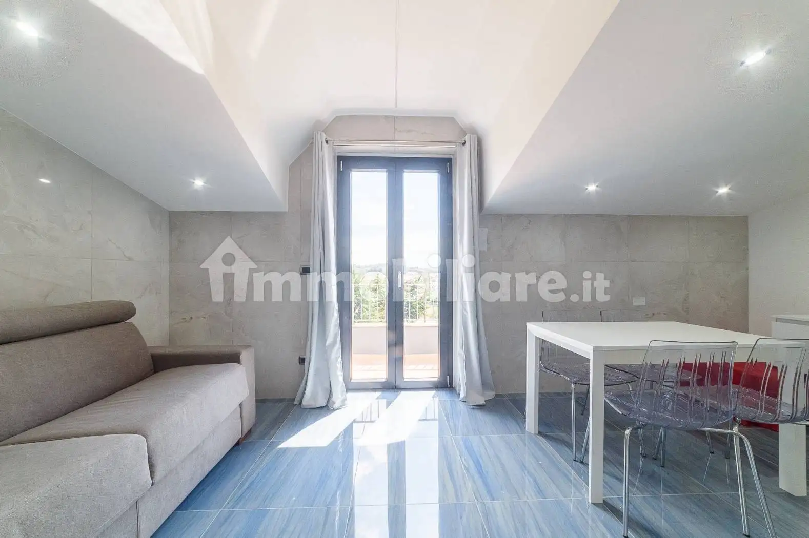 Appartamento in affitto a Montesilvano