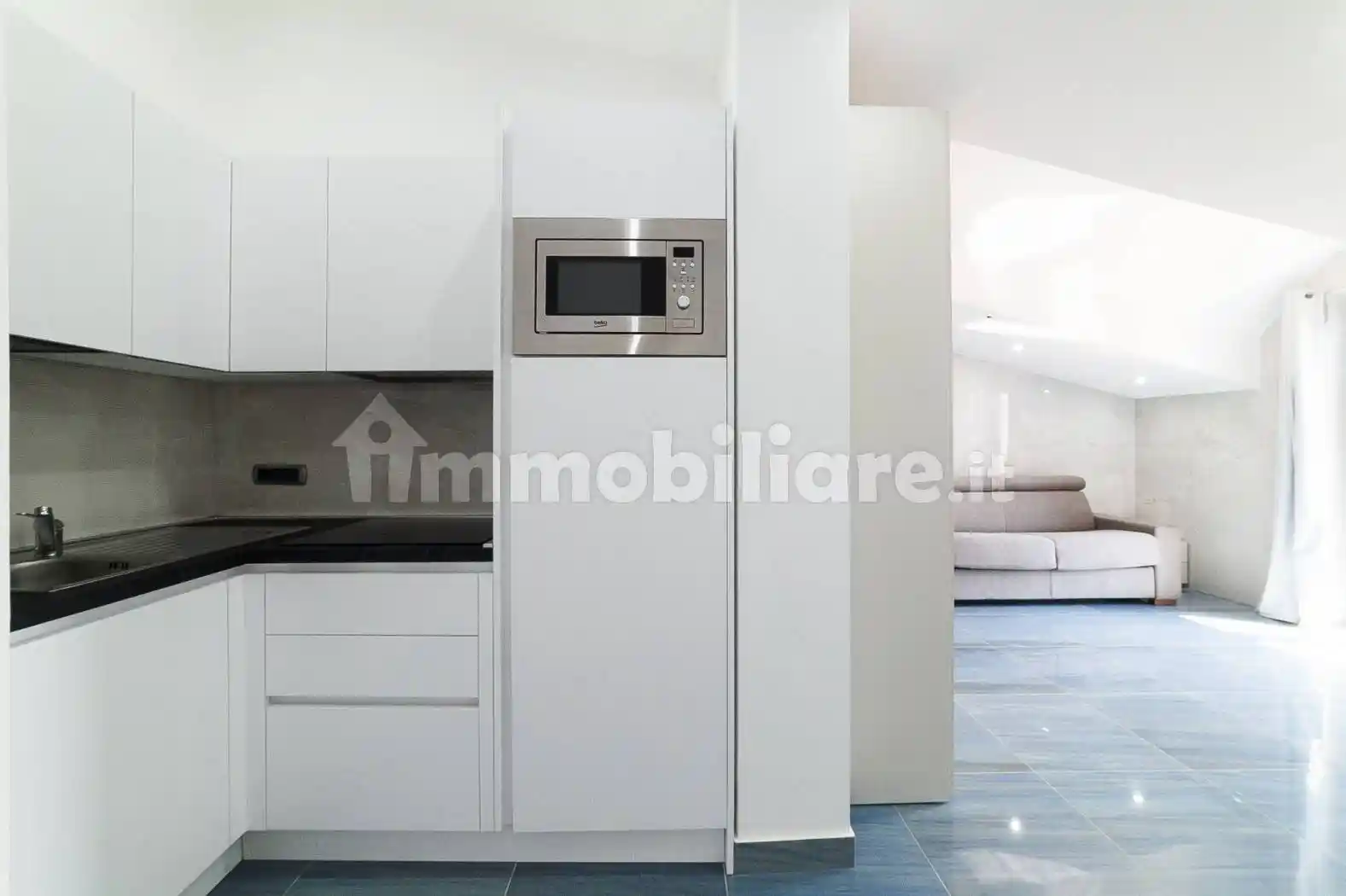 Monolocale nuovo, secondo piano, Villa Carmine, Montesilvano - foto 4