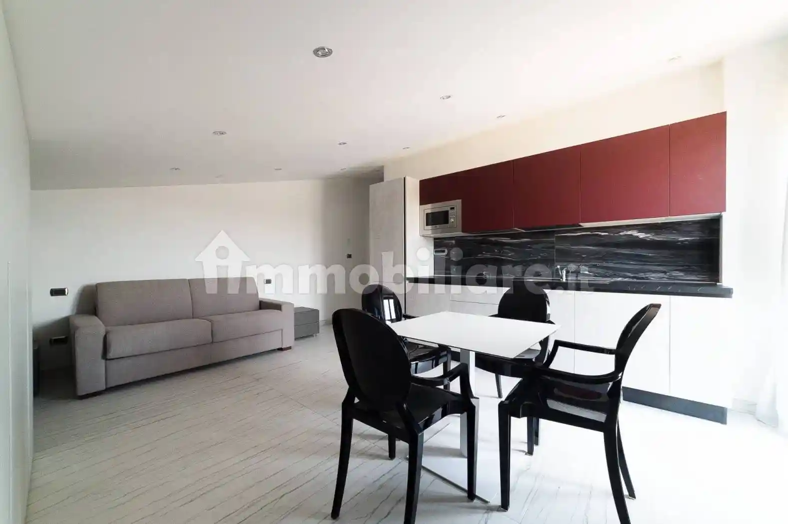 Monolocale nuovo, secondo piano, Villa Carmine, Montesilvano - foto 4