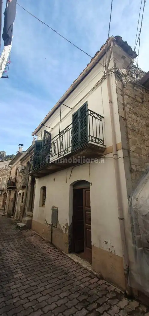 Casa indipendente in vendita a Pennadomo