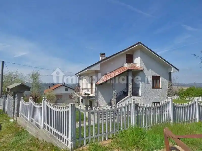 Casa indipendente in vendita a Niella Belbo