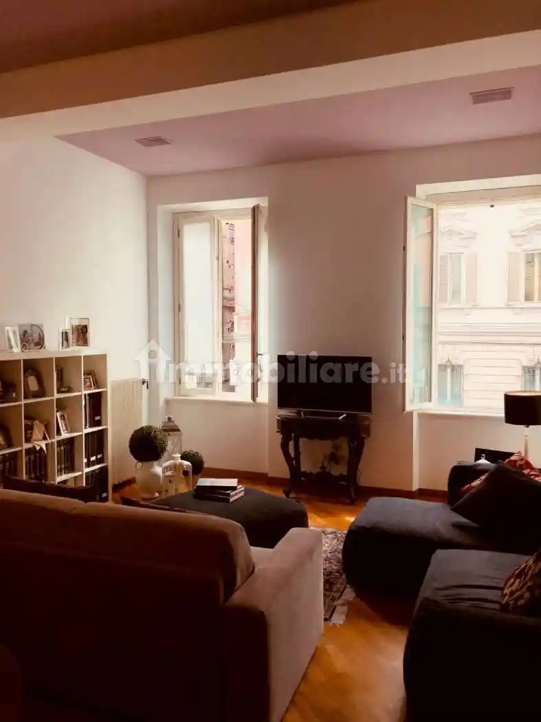 Appartamento in vendita a Parma