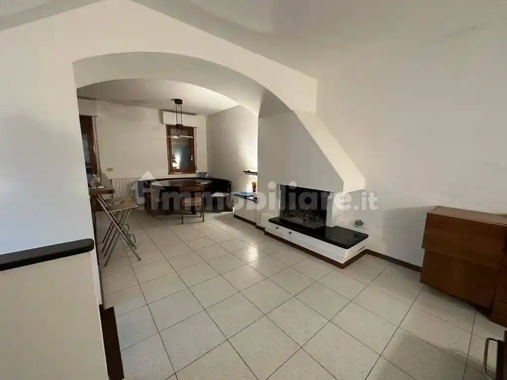 Villetta a schiera in vendita a Luni