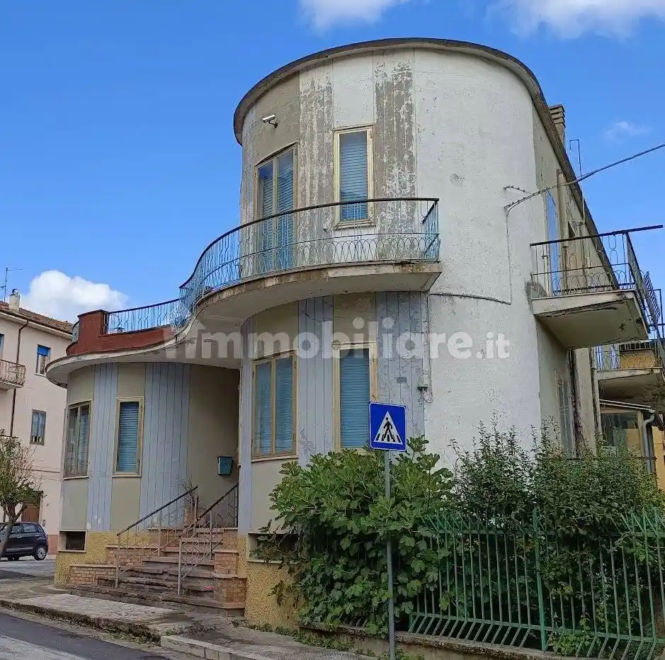 Villa in vendita a Bojano