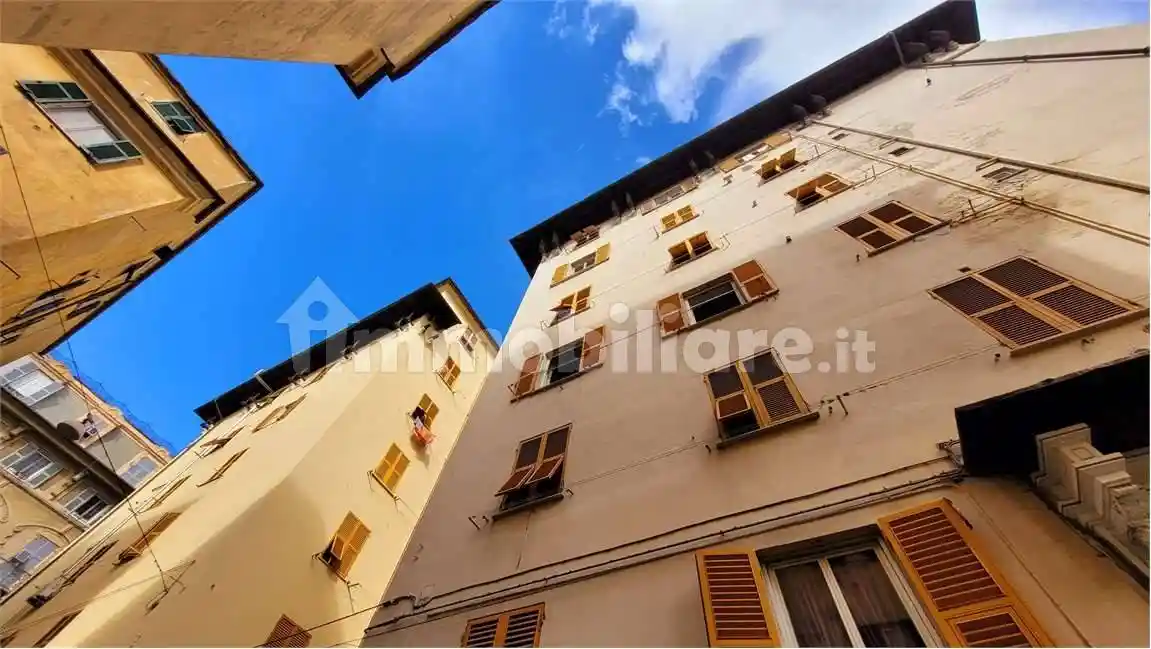 Appartamento in vendita a Genova