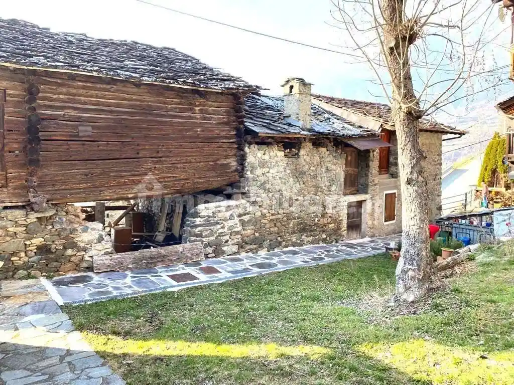 Rustico - Casale in vendita a Saint-Vincent