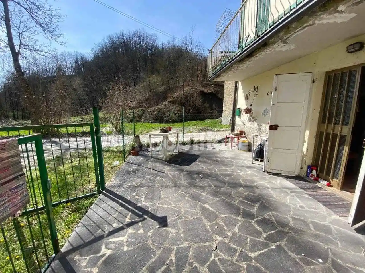 Casa indipendente in vendita a Castelnovo Ne' Monti