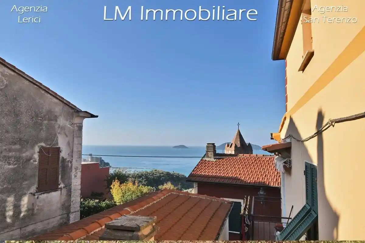 Appartamento in vendita a Lerici