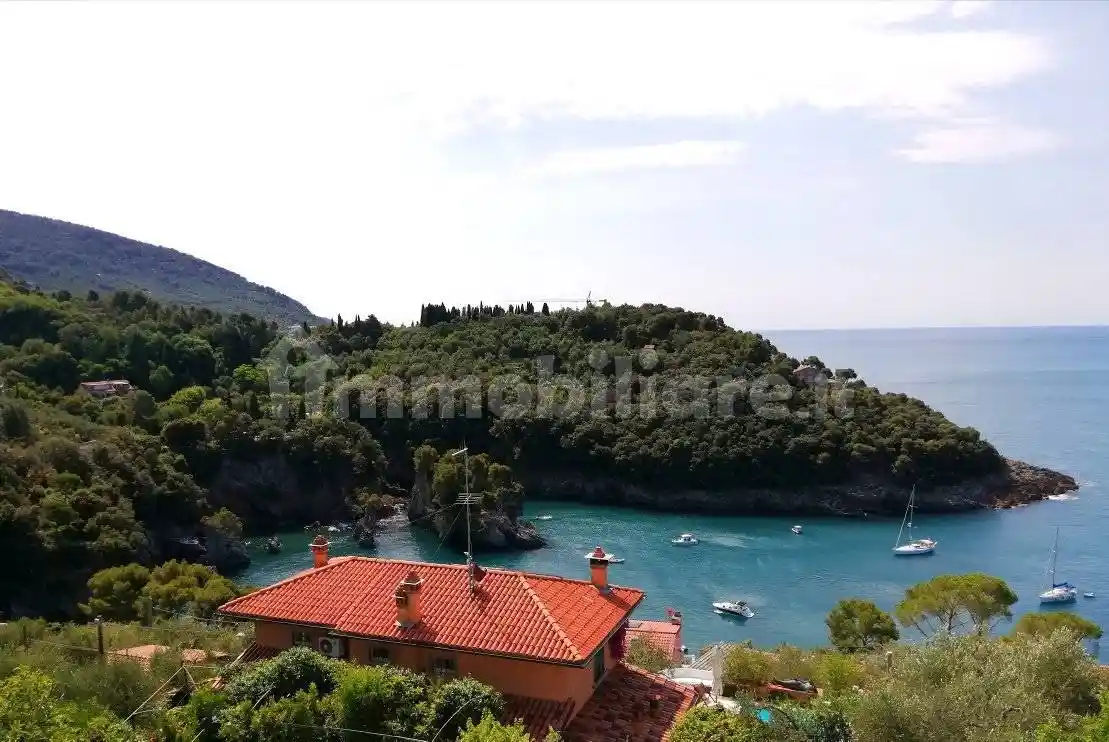 Villa in vendita a Lerici