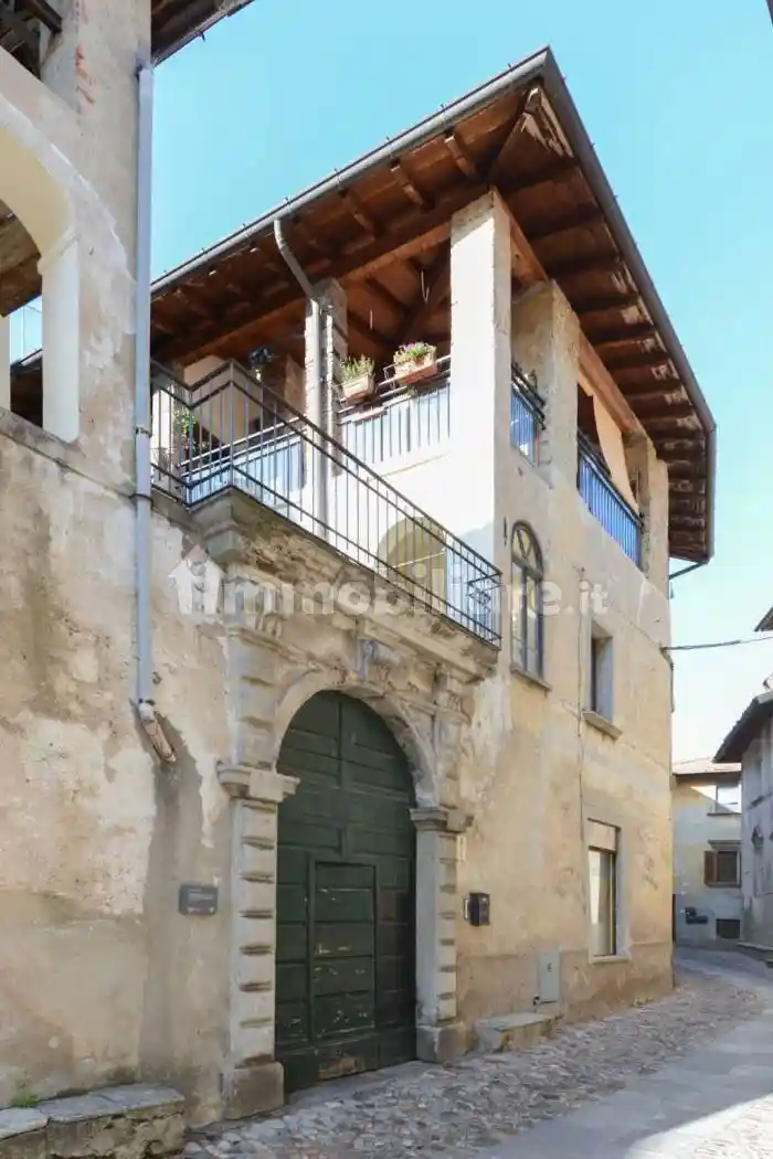 Appartamento via Giacomo Matteotti, Castello Cabiaglio - foto 2