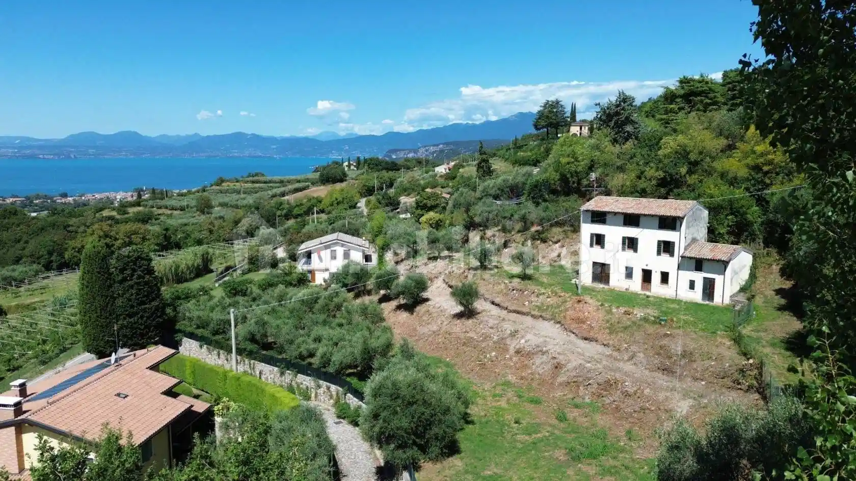 Villa in vendita a Bardolino