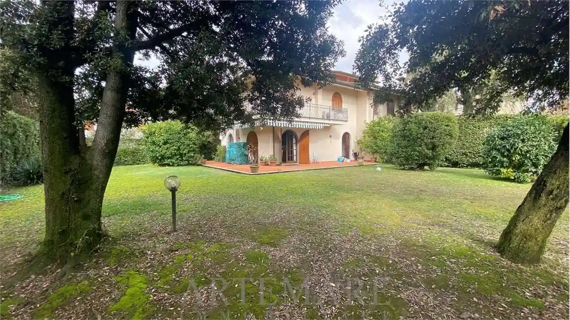 Villa in affitto a Forte dei Marmi