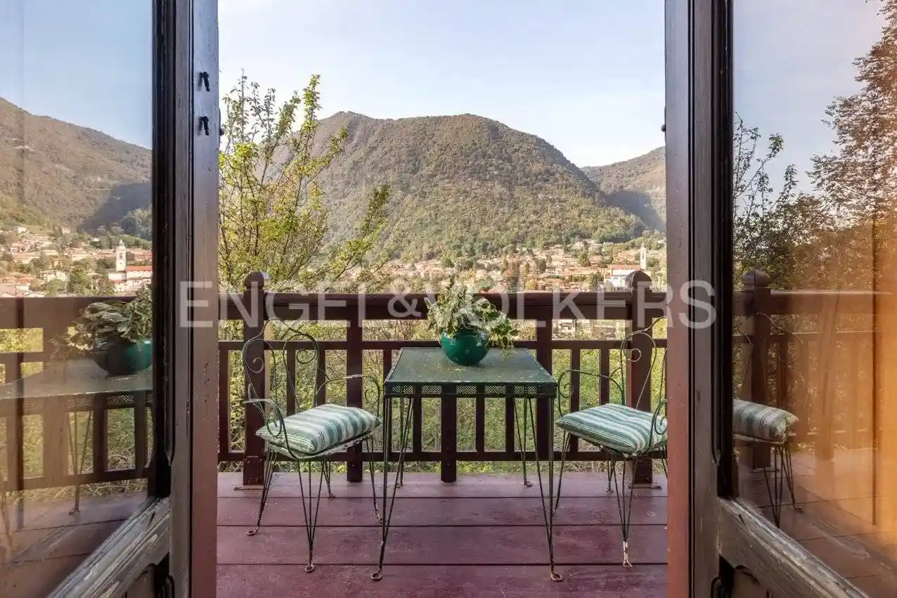 Villa in vendita a Cittiglio