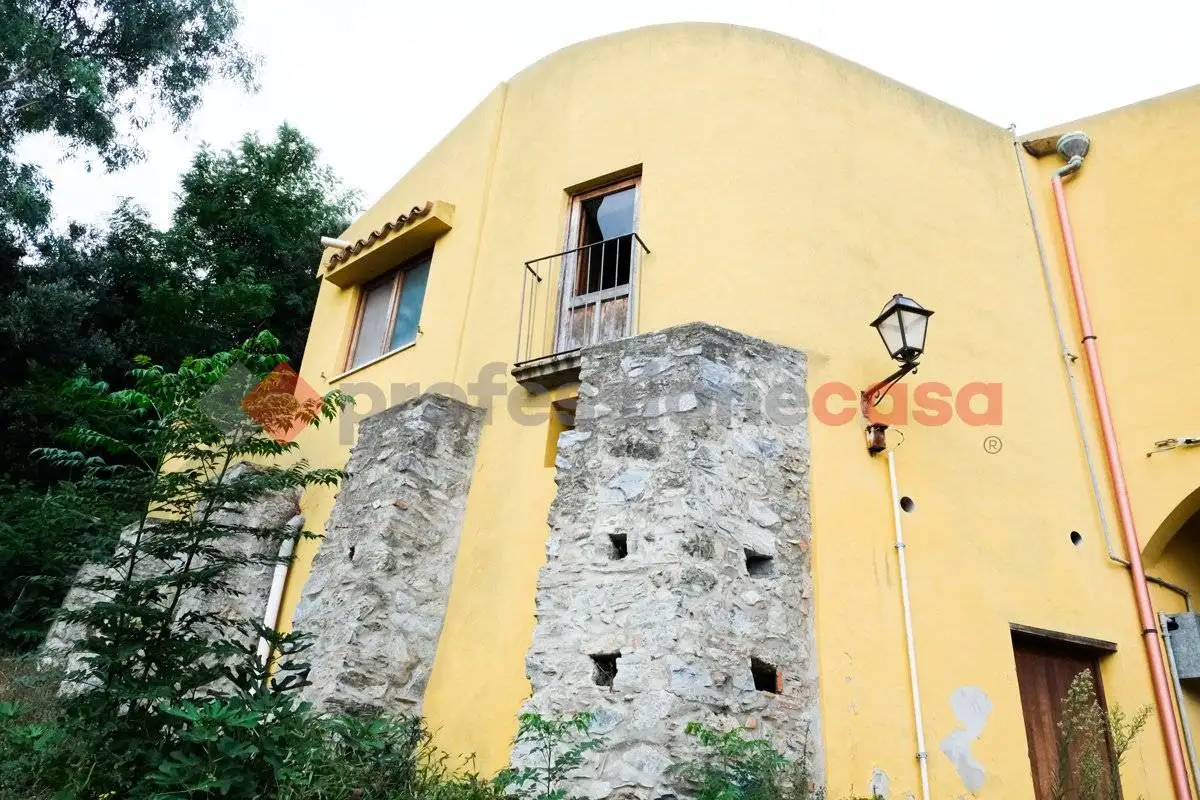 Casa indipendente in vendita a Castroreale