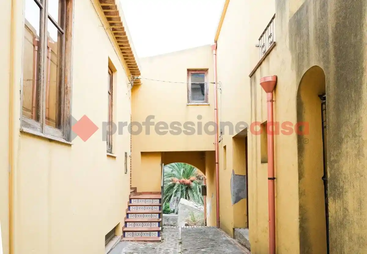 Terratetto unifamiliare via Rivellino, 2-4-6, Centro, Castroreale - foto 3