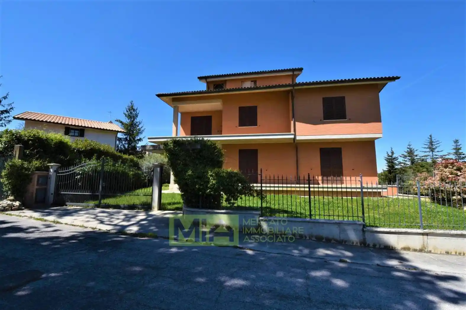Villa in vendita a Falerone