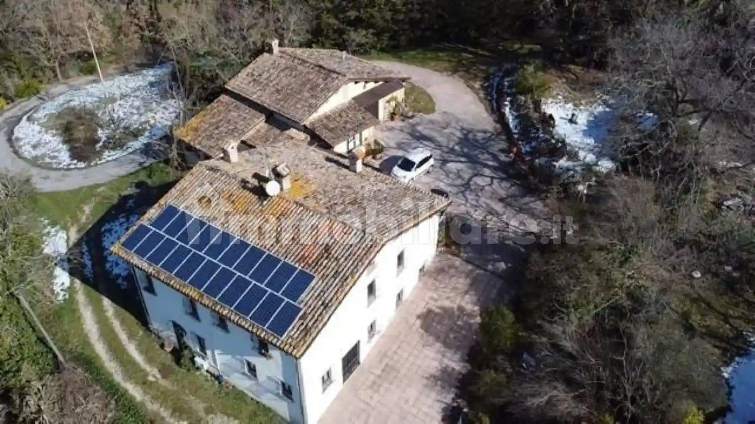 Villa in vendita a Matelica