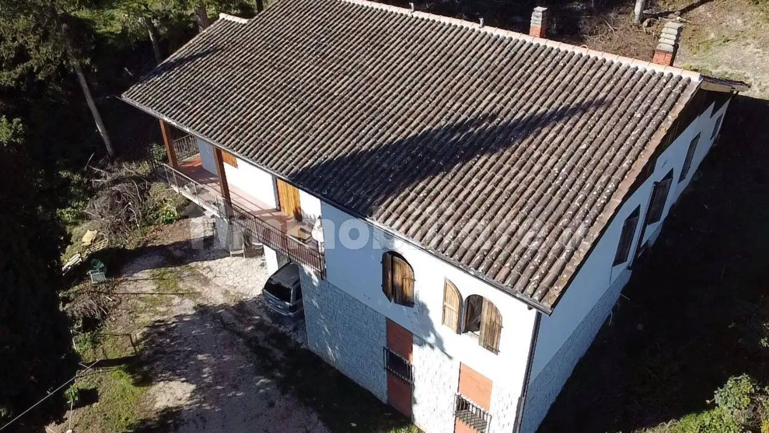 Villa in vendita a Pieve Torina