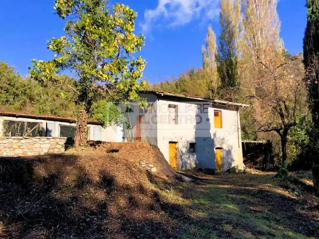 Rustico - Casale in vendita a Sarzana