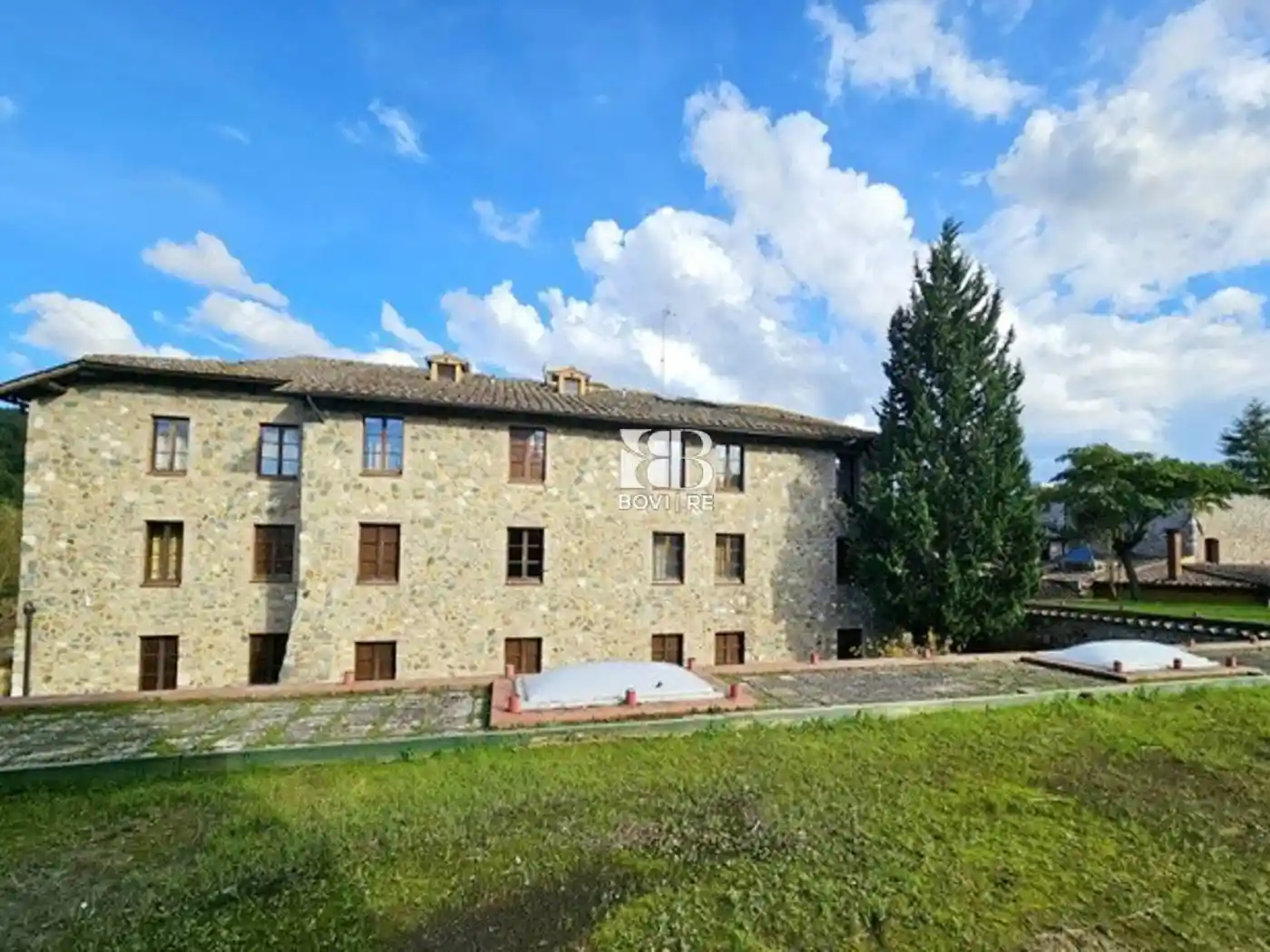 Palazzo - Edificio in vendita a Monticiano