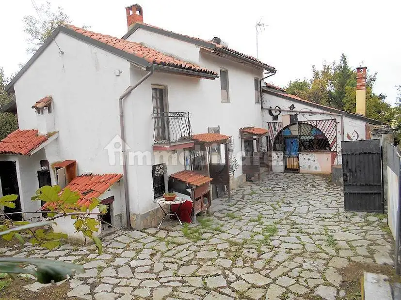 Rustico - Casale in vendita a Camino