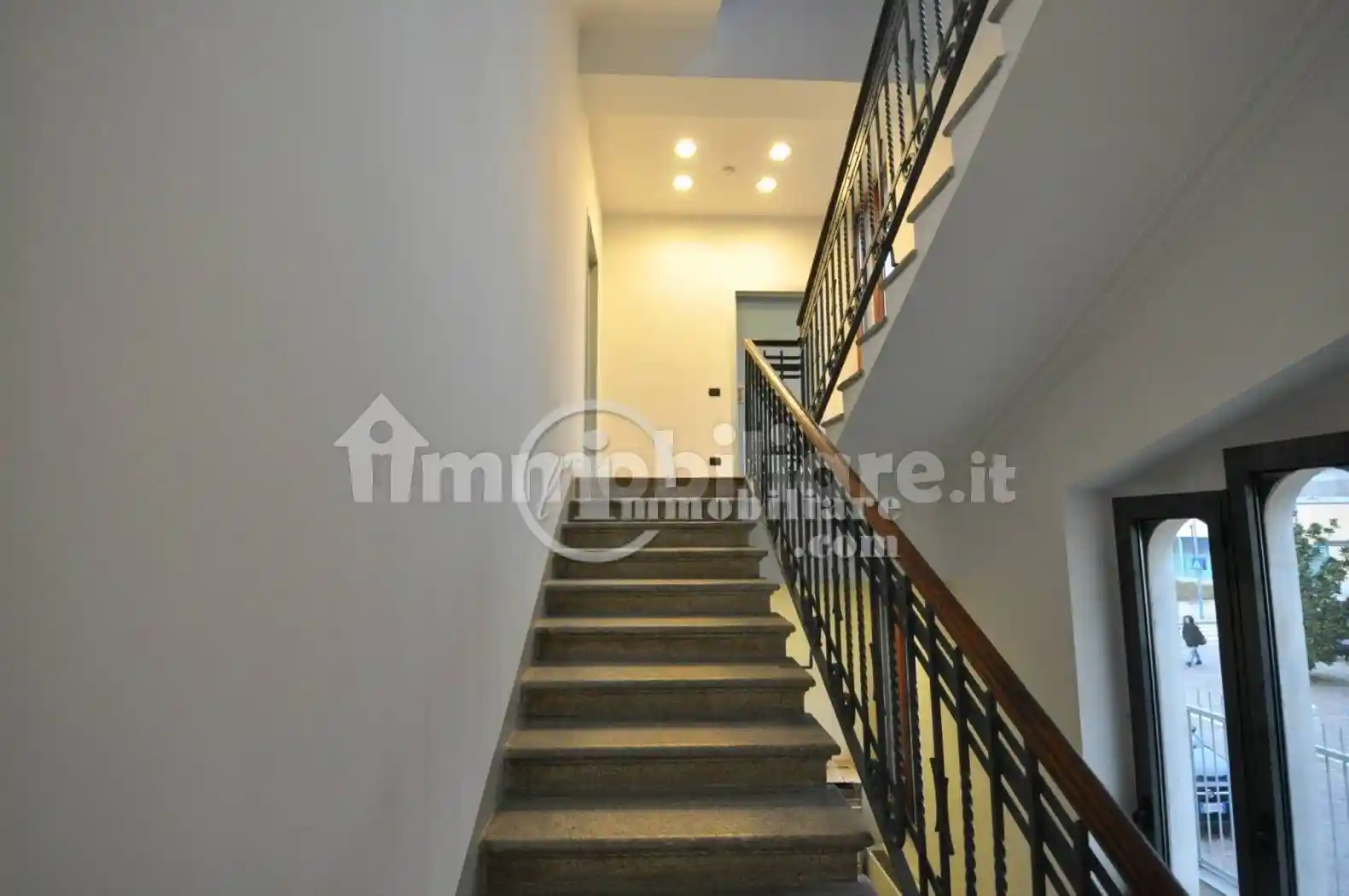 Palazzo - Edificio in Vendita - foto 5