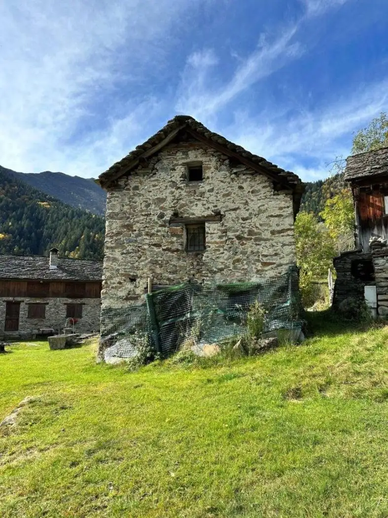 Rustico - Casale in vendita a Campertogno