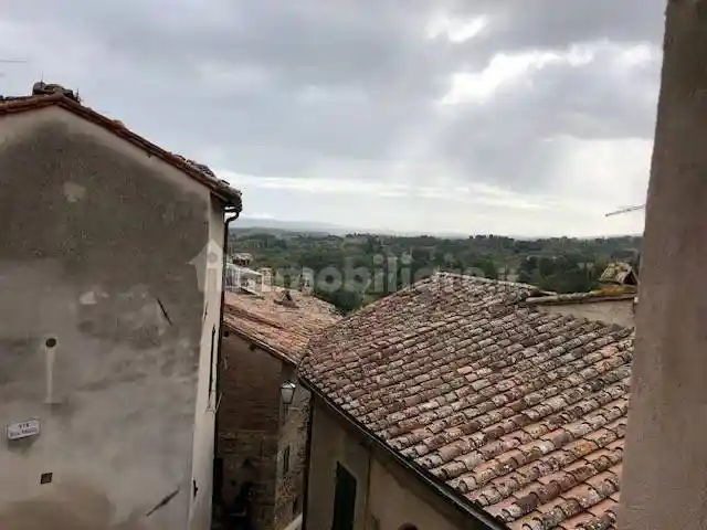 Casa indipendente in vendita a Cetona