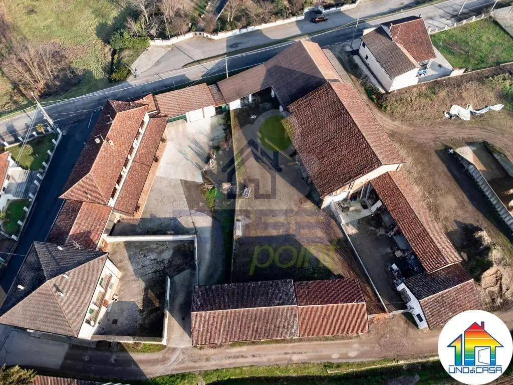 Rustico - Casale in vendita a Ticengo