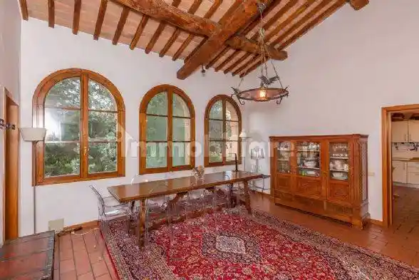 Rustico - Casale in vendita a Siena