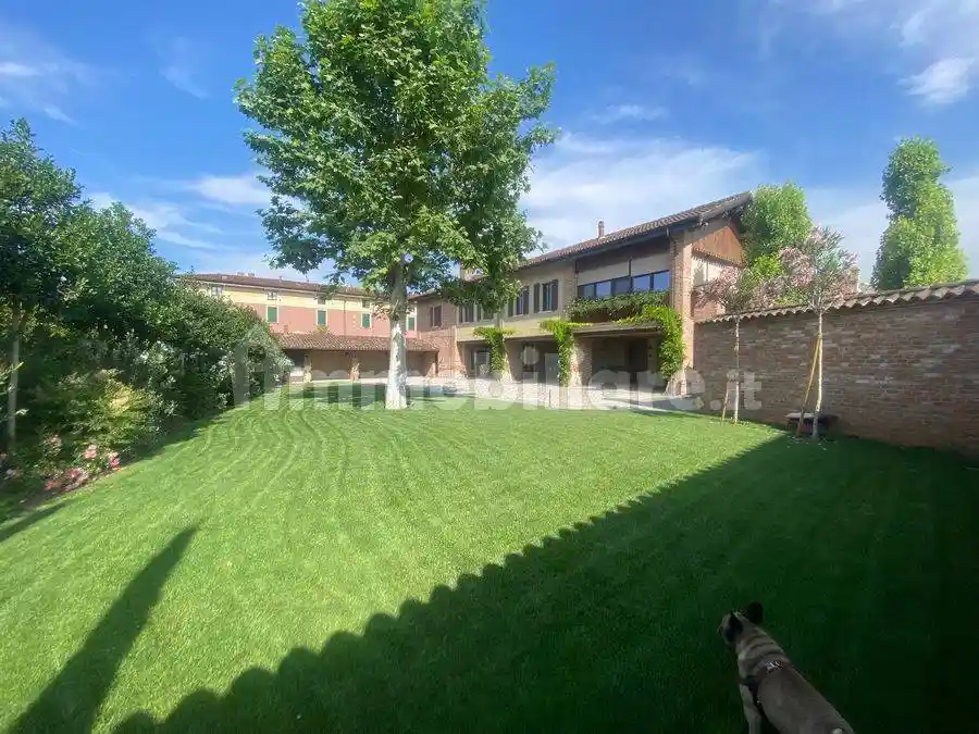 Villa in vendita a Bagnolo Mella