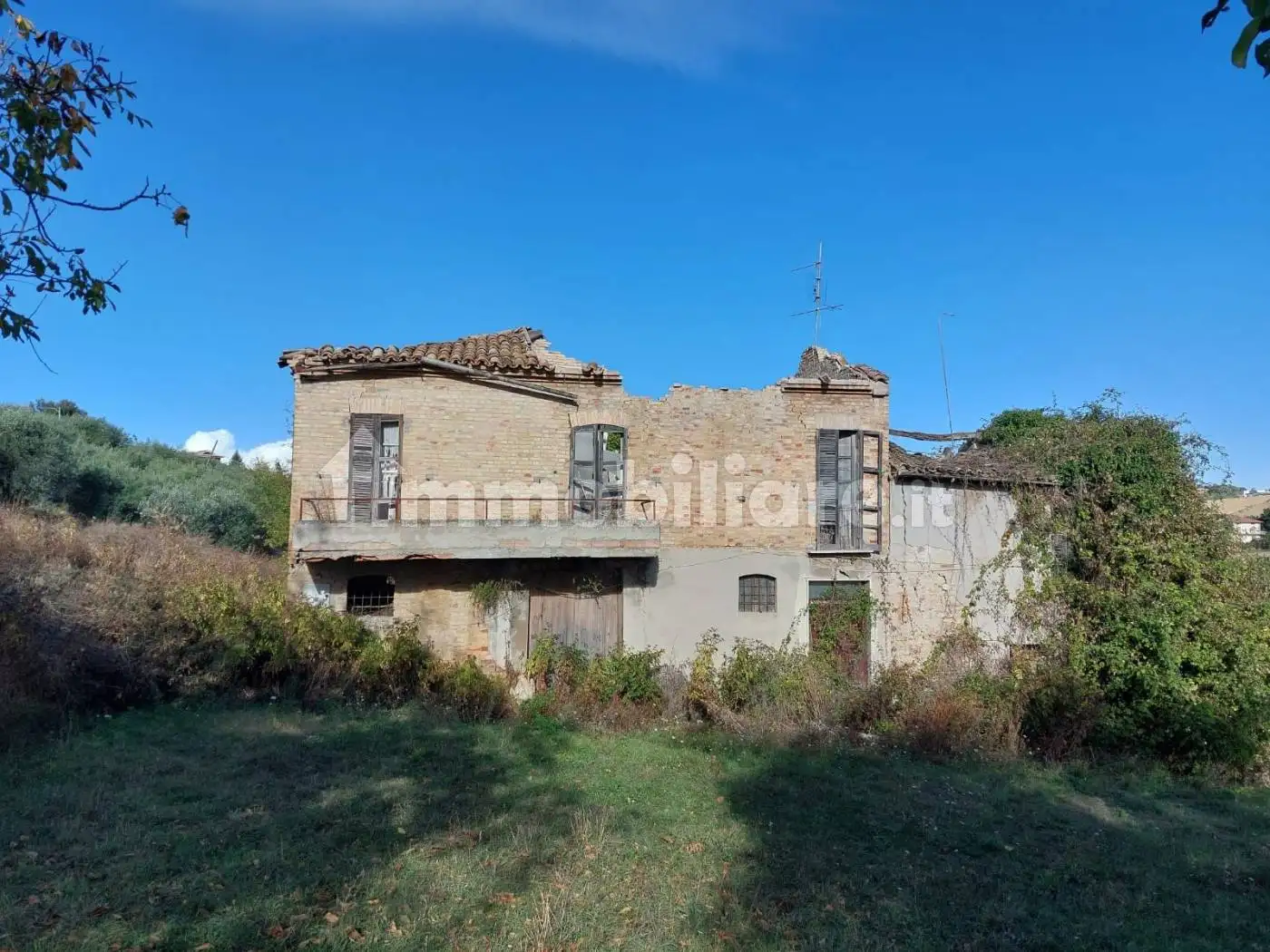 Rustico - Casale in vendita a Torano Nuovo