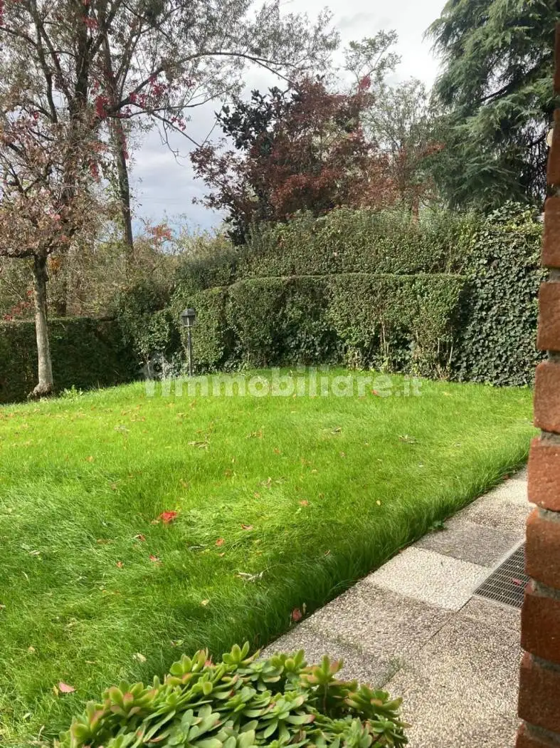 Appartamento in affitto a Peschiera Borromeo