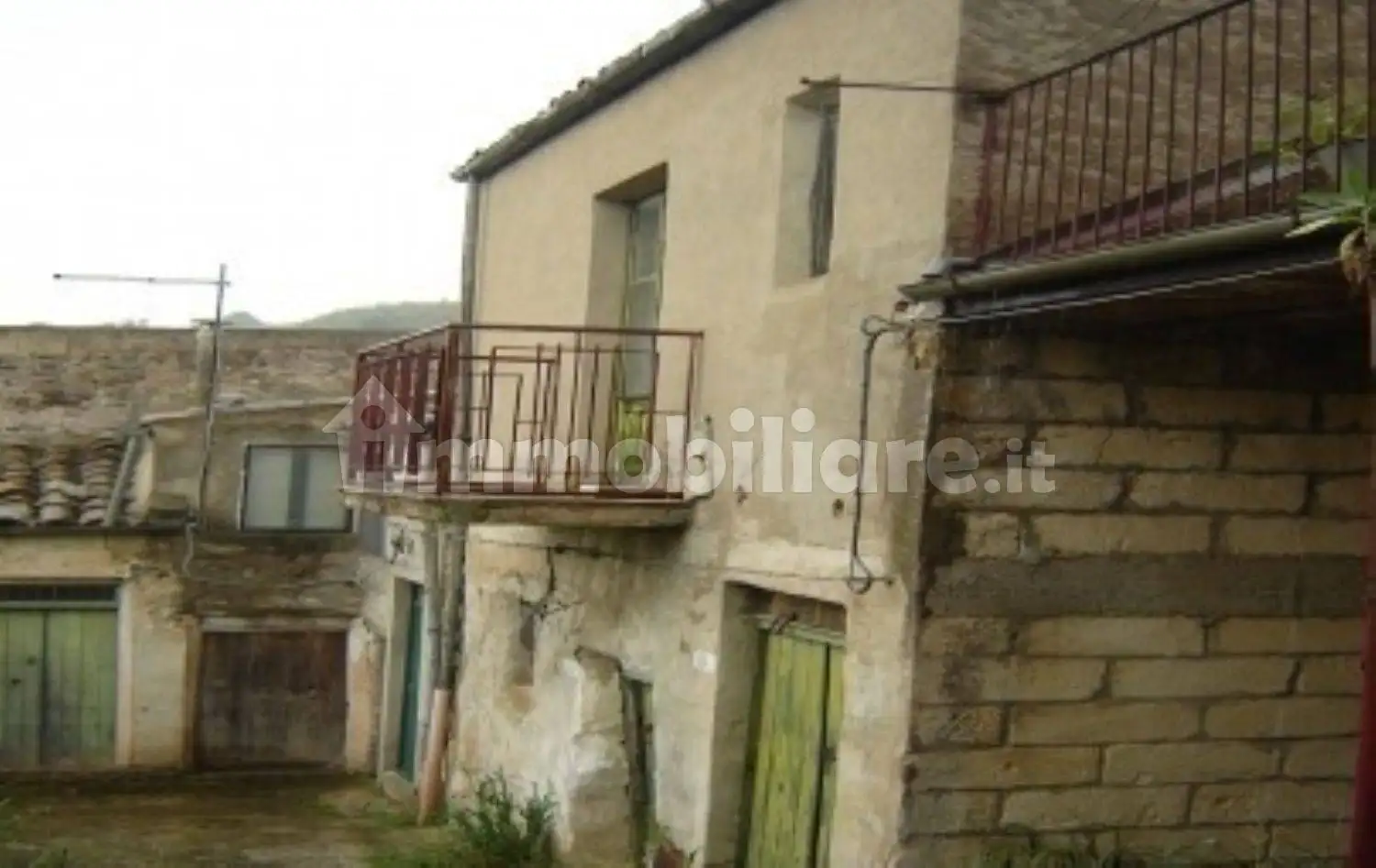 Casa indipendente in vendita a Bompietro