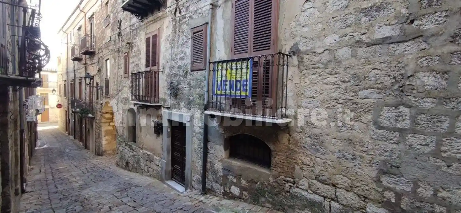 Appartamento in vendita a Petralia Soprana