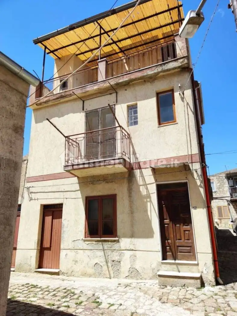 Terratetto unifamiliare via Messineo, 42, Centro, Bompietro - foto 2