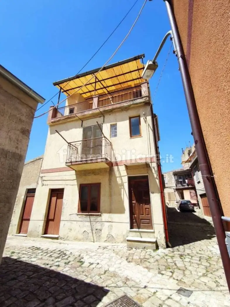 Terratetto unifamiliare via Messineo, 42, Centro, Bompietro - foto 4