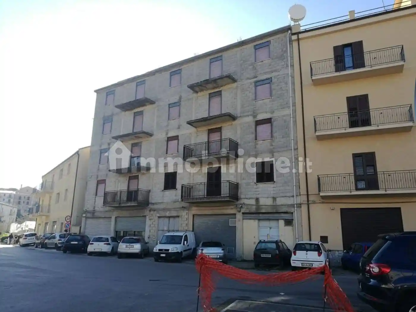 Palazzo - Edificio in vendita a Polizzi Generosa
