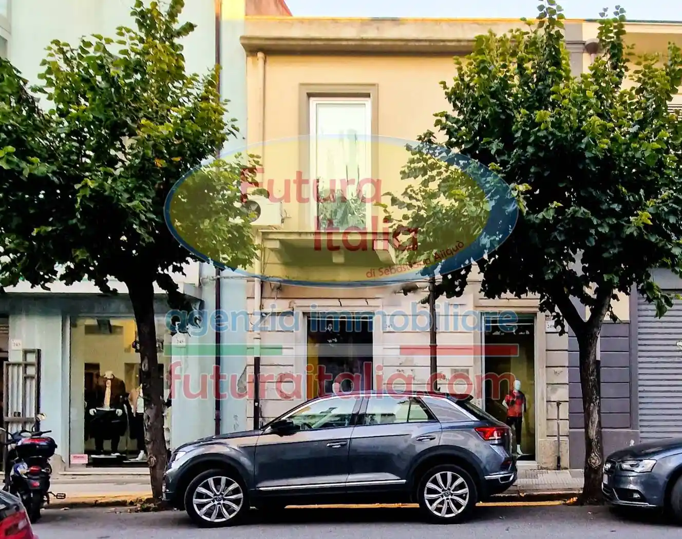 Palazzo - Edificio in vendita a Barcellona Pozzo di Gotto