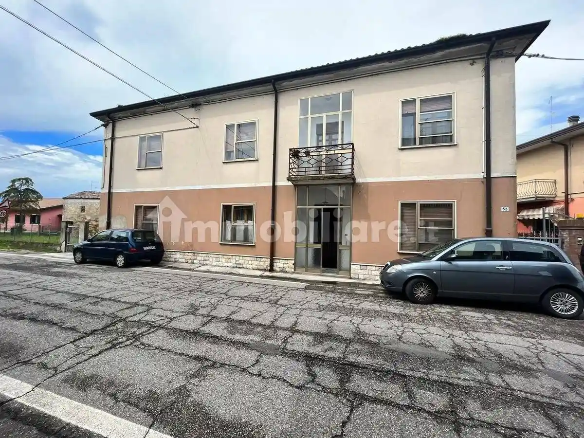 Villa in vendita a Taglio di Po