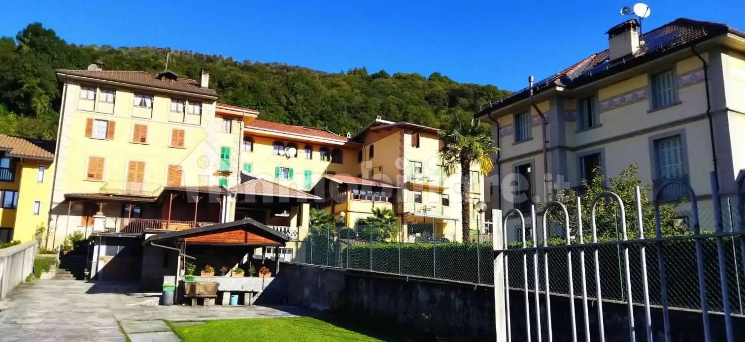 Palazzo - Edificio in vendita a Civiasco