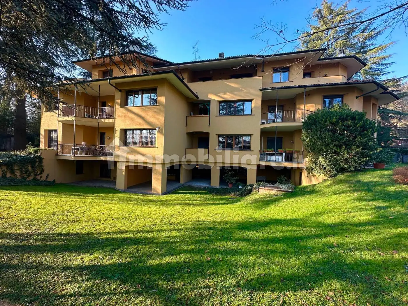 Appartamento in affitto a Monza